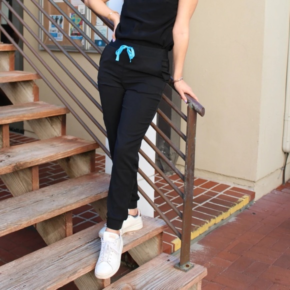 Seasu Modern‎ Scrubs Wanna Have Fun Jogger with Liner Size M - Picture 1 of 8